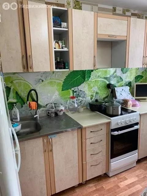 3-комнатная квартира: Глазов, улица Пряженникова, 33 (60.6 м) - Фото 2