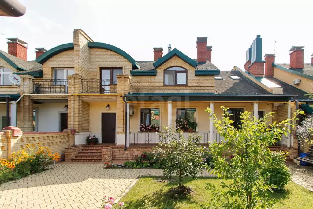 Таунхаус в Тюменская область, Тюмень Барнаульская ул. (176 м) - Фото 1