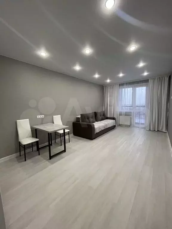 1-к. квартира, 35 м, 9/9 эт. - Фото 0