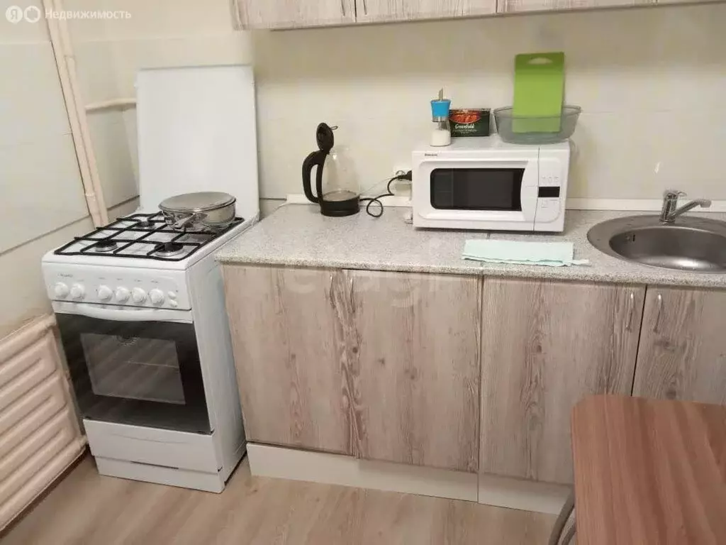 2-комнатная квартира: Ижевск, Майская улица, 8 (43.6 м) - Фото 2