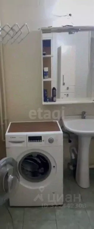 2-к кв. Ямало-Ненецкий АО, Новый Уренгой Оптимистов мкр, 4/3 (73.0 м) - Фото 2