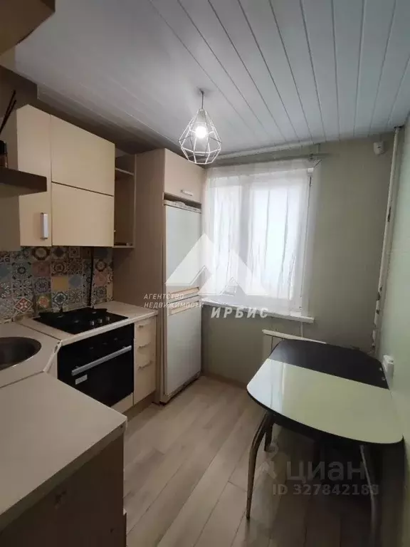 3-к кв. Алтайский край, Барнаул ул. Антона Петрова, 222 (46.8 м) - Фото 1