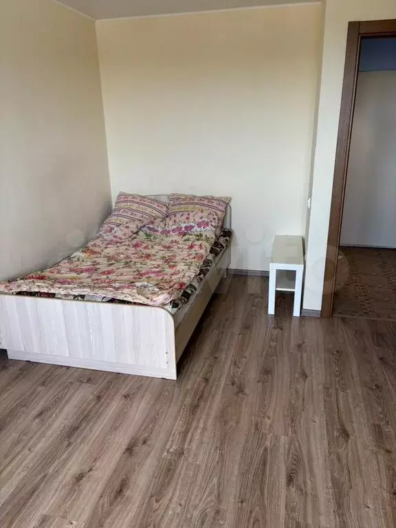 1-к. квартира, 40 м, 8/9 эт. - Фото 1