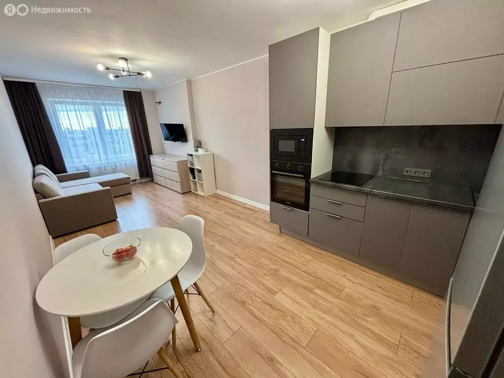 1-комнатная квартира: Пермь, улица Красные Казармы, 64 (47.2 м) - Фото 1