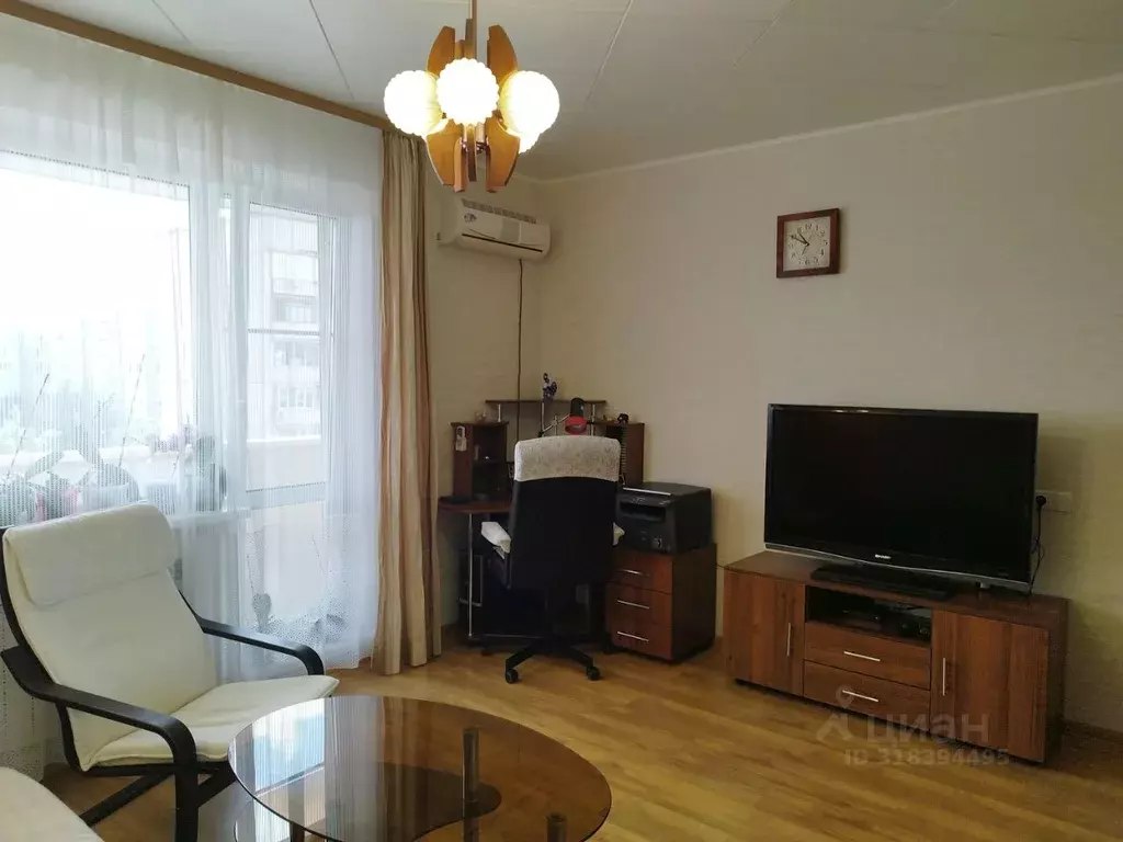 3-к кв. Оренбургская область, Оренбург ул. Чкалова, 52 (65.0 м) - Фото 0