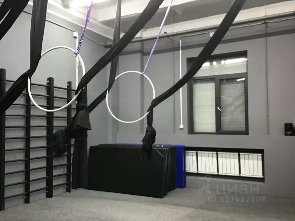 Помещение свободного назначения в Иркутская область, Иркутск ул. ... - Фото 1