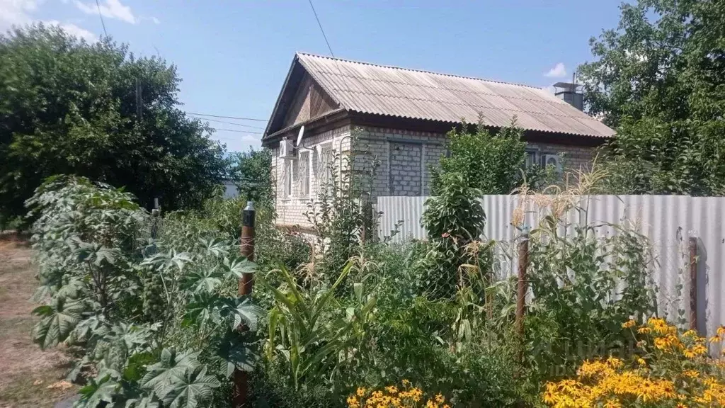 Дом в Волгоградская область, Волгоград Репродукторная ул., 34 (65 м) - Фото 0