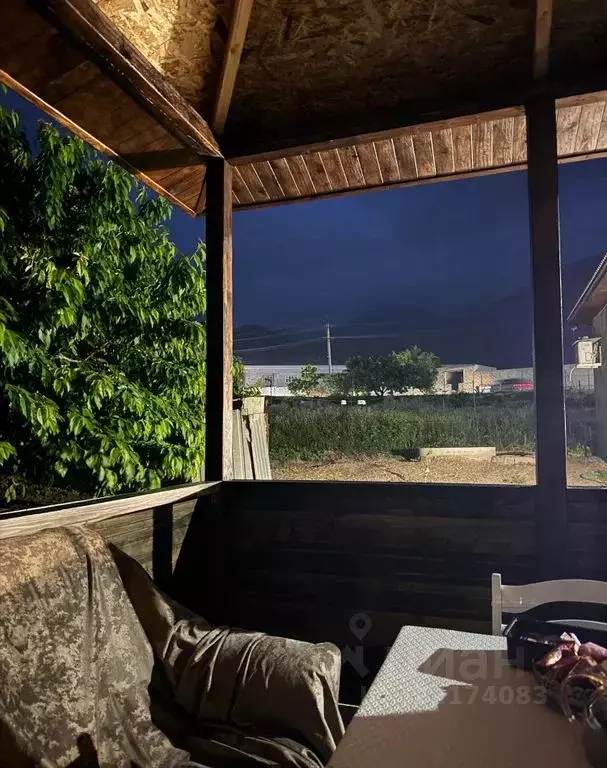 Дом в Дагестан, Казбековский район, Зубутлинский сельсовет, с. ... - Фото 2