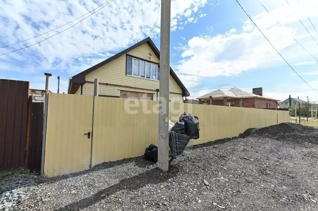 Дом в Ростовская область, Батайск Крымская ул. (95 м) - Фото 1