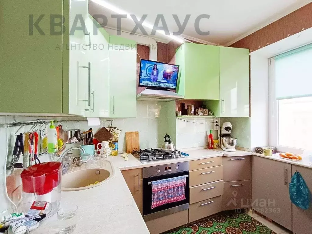 3-к кв. Волгоградская область, Волгоград ул. В.И. Ленина, 6 (83.8 м) - Фото 1