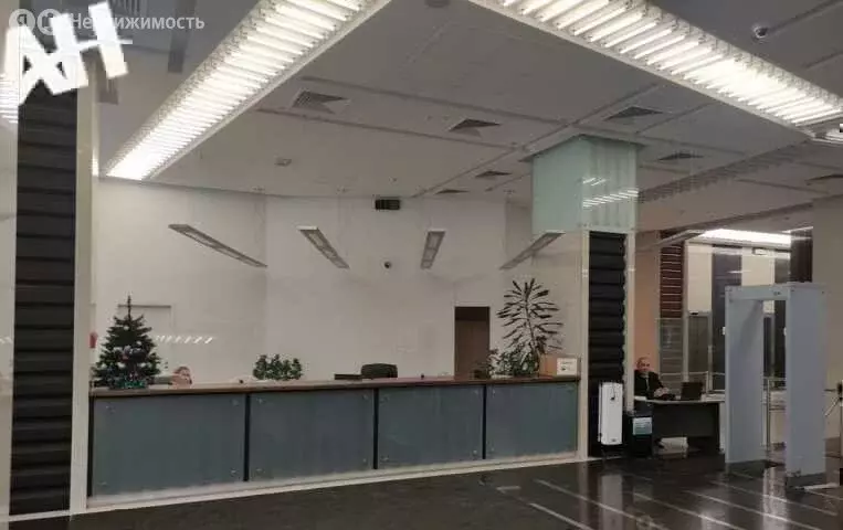 Офис (750 м) - Фото 1