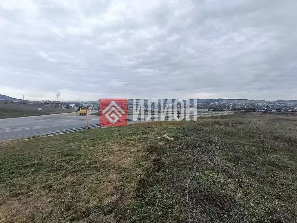 Участок в Бахчисарай, улица Громова, 41 (1.3 м) - Фото 1