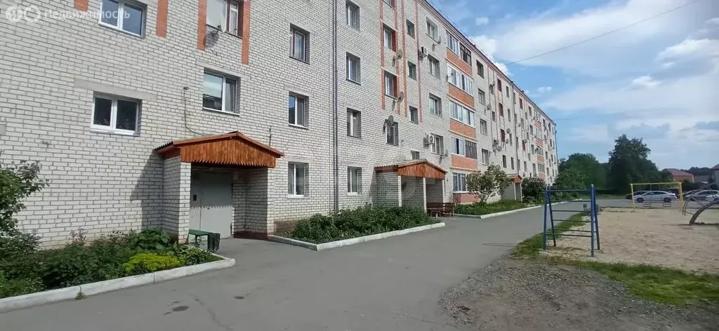 1-комнатная квартира: Заводоуковск, Заводская улица, 1 (32.7 м) - Фото 0