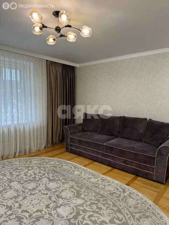 2-комнатная квартира: Майкоп, Пролетарская улица, 447 (55 м) - Фото 1