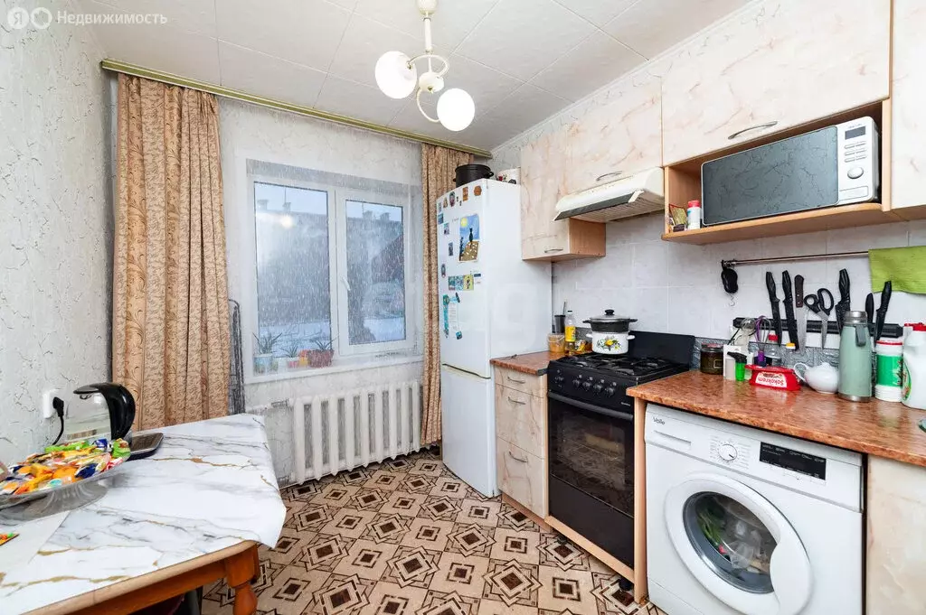 3-комнатная квартира: Курган, проспект Конституции, 36А (62.5 м) - Фото 2