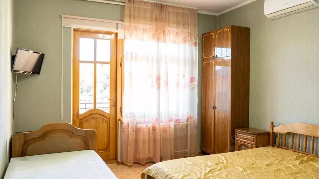 Комната Краснодарский край, Сочи ул. Енисейская, 6/15 - Фото 1