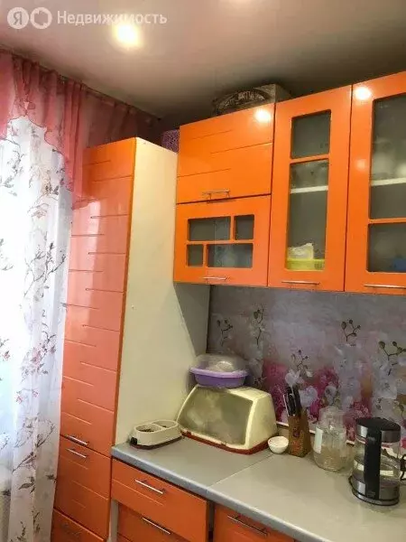 3-комнатная квартира: Усть-Илимск, Белградская улица, 11 (64 м) - Фото 1