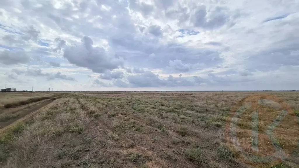 Участок в Крым, Сакский район, с. Молочное  (6.0 сот.) - Фото 1