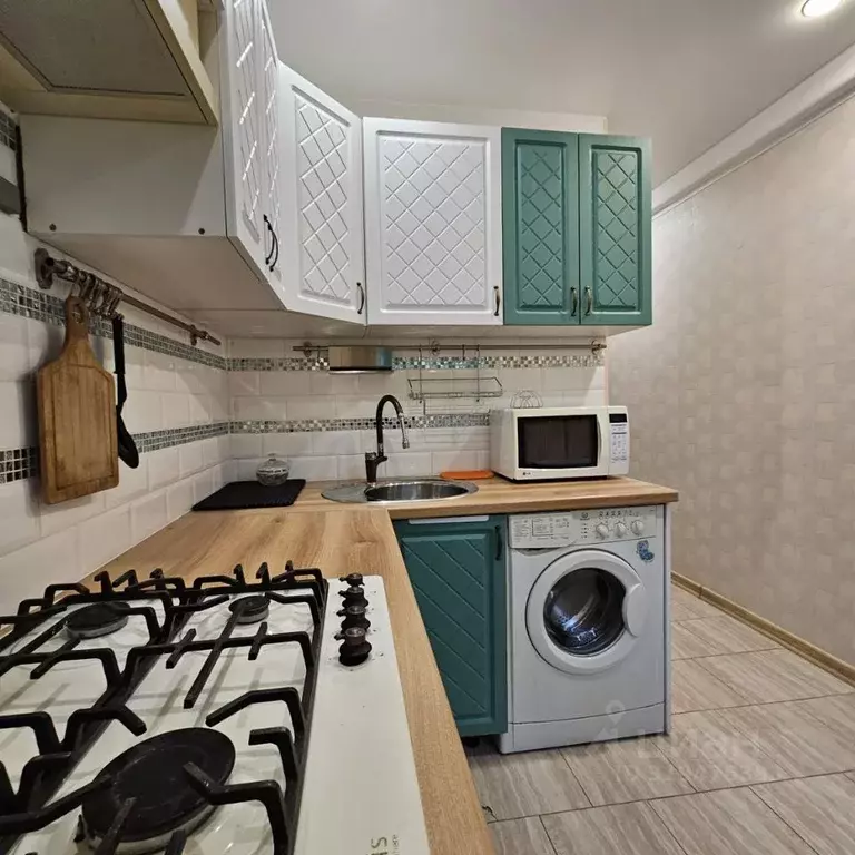 2-к кв. Санкт-Петербург ул. Турку, 32К4 (44.8 м) - Фото 0