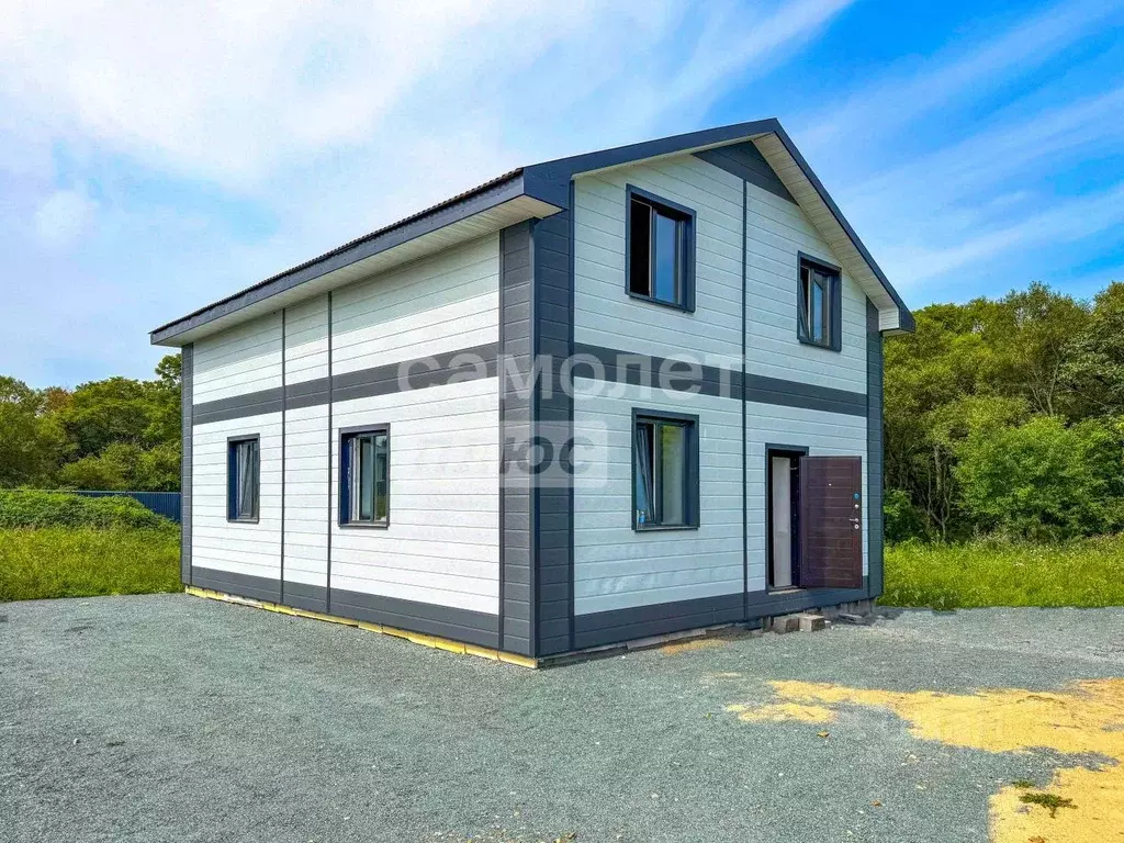 Дом в Приморский край, Артемовский городской округ, с. Кневичи ул. ... - Фото 1