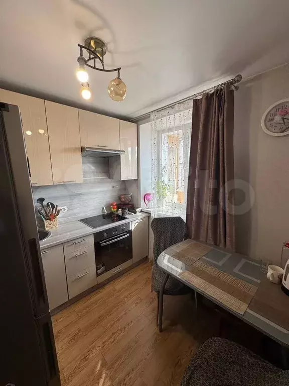 1-к. квартира, 38 м, 6/9 эт. - Фото 1