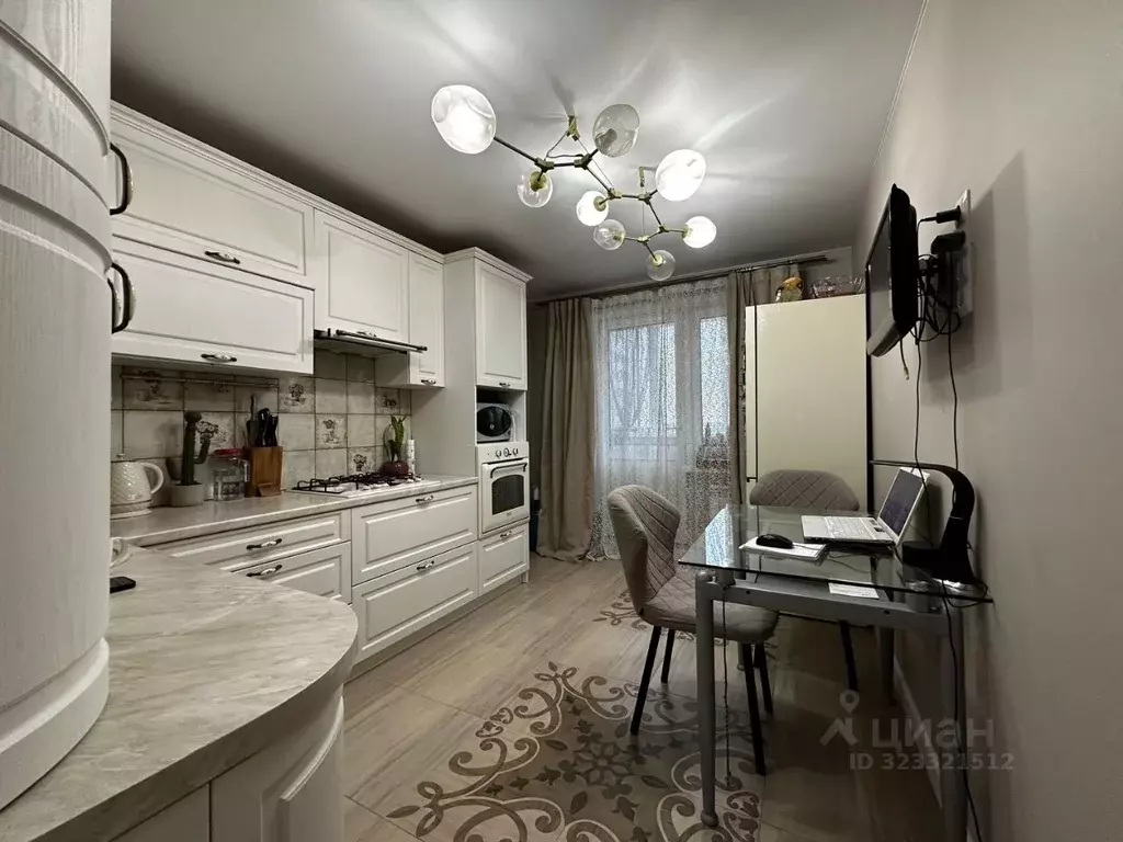 2-к кв. Смоленская область, Смоленск ул. Черняховского, 15 (64.0 м) - Фото 1