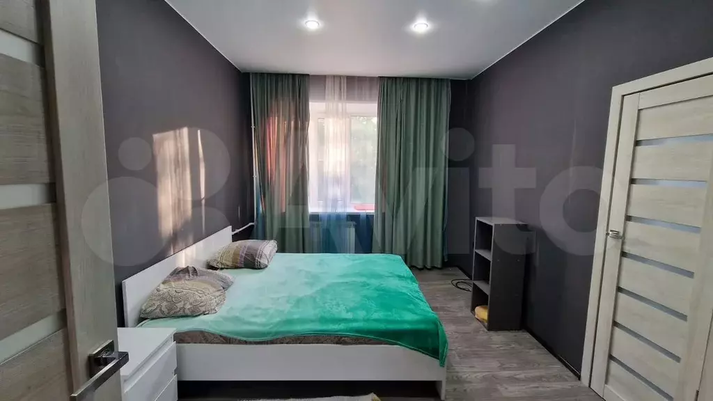 3-к. квартира, 60 м, 2/4 эт. - Фото 0