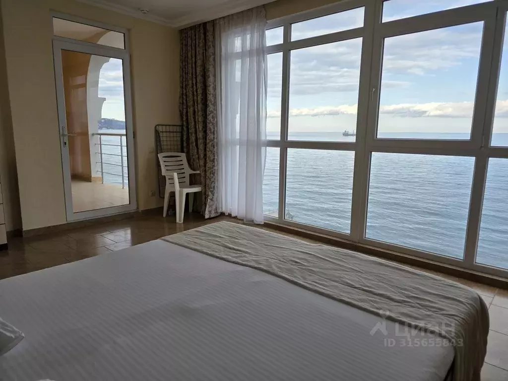 2-к кв. Крым, Ялта муниципальный округ, Ливадия пгт ул. Виноградная, ... - Фото 2