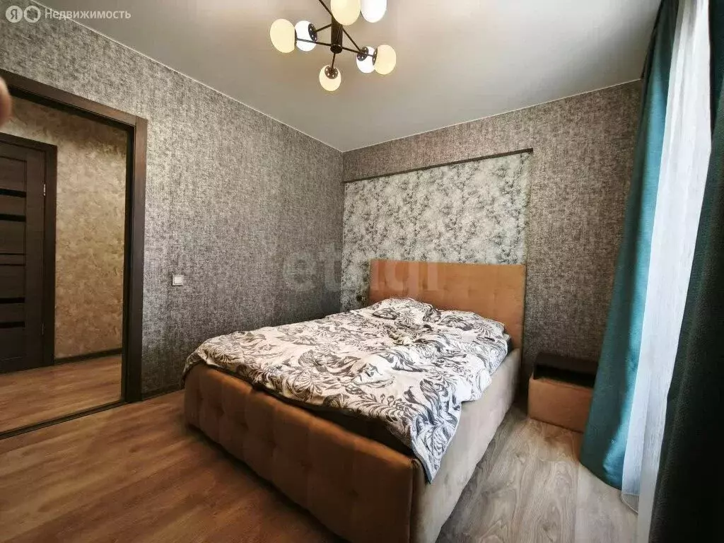 3-комнатная квартира: Новосибирск, улица Красный Факел, 25 (63.2 м) - Фото 1
