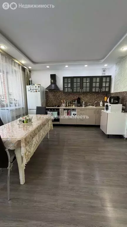 3-комнатная квартира: Кызыл, Московская улица, 115 (71 м) - Фото 1