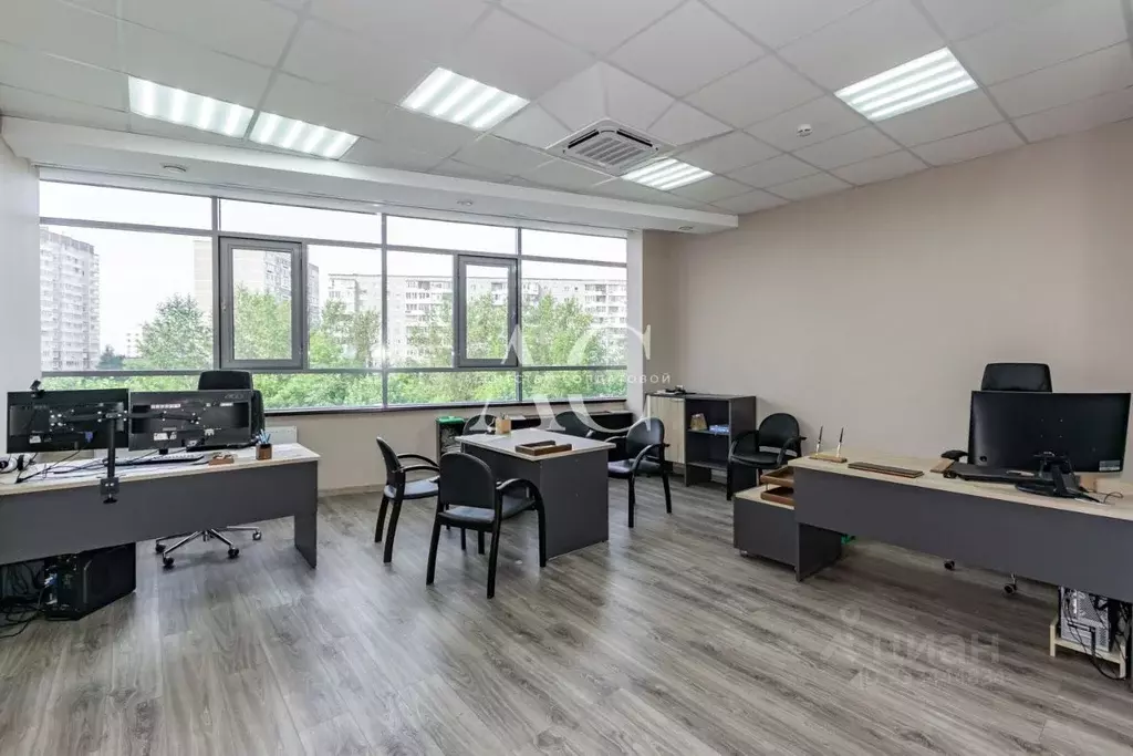Офис в Свердловская область, Екатеринбург ул. Репина, 42А (262 м) - Фото 1