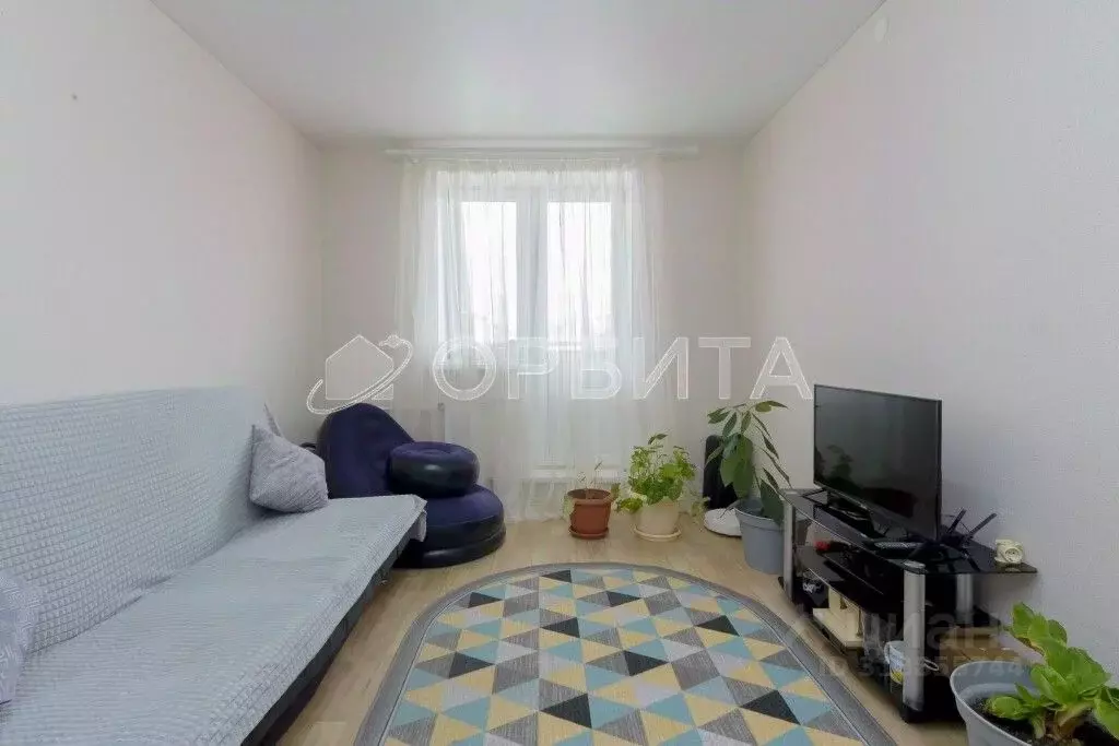 1-к кв. Тюменская область, Тюмень ул. Пермякова, 79 (40.0 м) - Фото 0