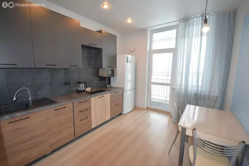 1-комнатная квартира: Екатеринбург, улица Яскина, 14 (36.8 м) - Фото 2