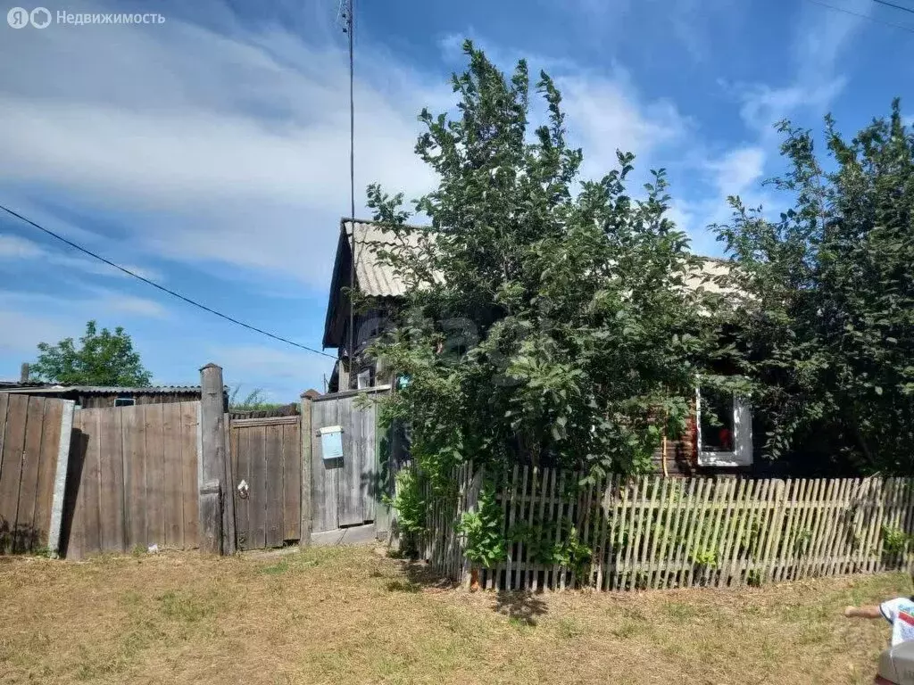 Дом в Тюменская область, Ишимский муниципальный округ, деревня Большой ... - Фото 2