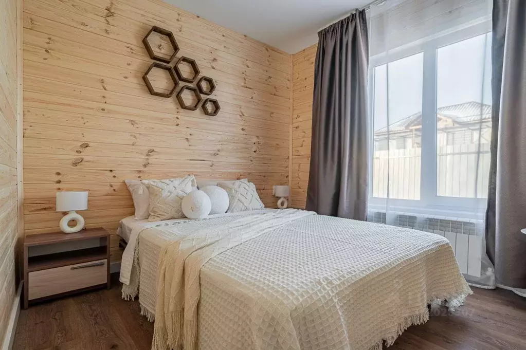 Дом в Свердловская область, Среднеуральск городской округ, пос. ... - Фото 2