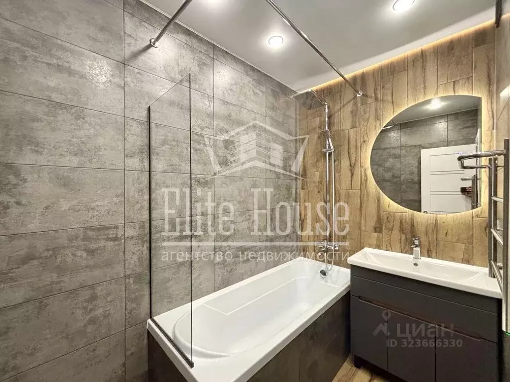 2-к кв. Калужская область, Калуга ул. Минская, 23к1 (66.76 м) - Фото 1