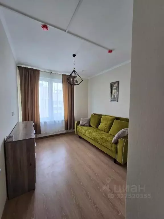 1-к кв. Московская область, Красногорск бул. Космонавтов, 12 (30.0 м) - Фото 1
