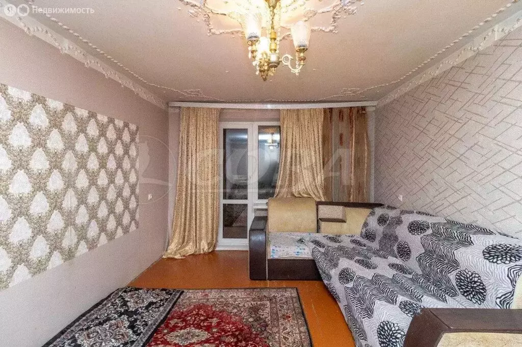 2-комнатная квартира: Тюмень, улица Газовиков, 19 (52 м) - Фото 1