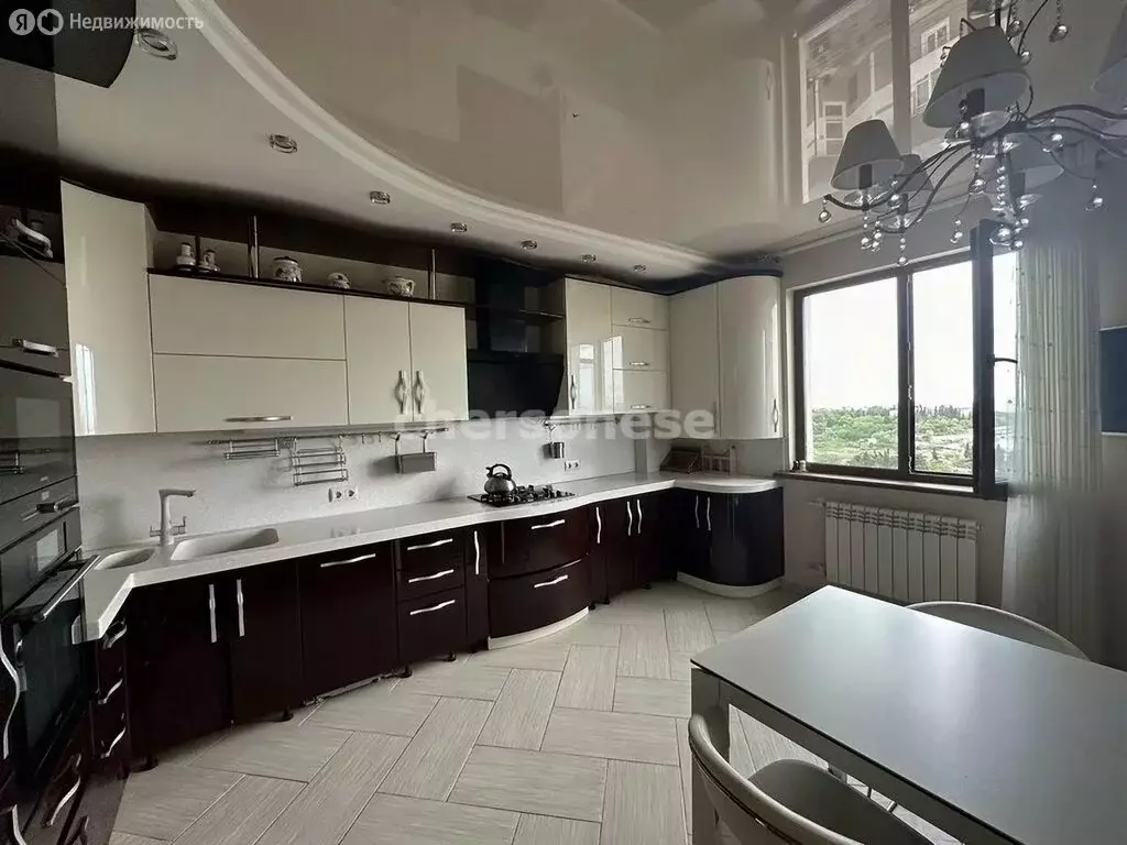 2-комнатная квартира: Севастополь, Античный проспект, 12 (71 м) - Фото 2