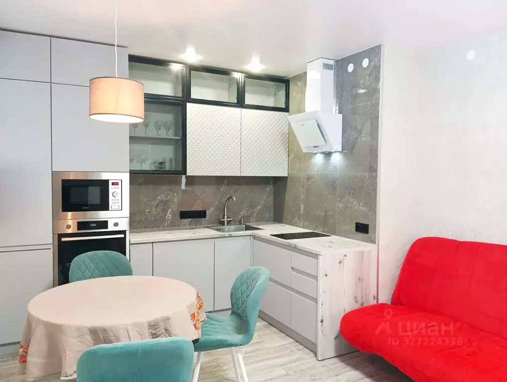 3-к кв. Пермский край, Пермь ул. Емельяна Ярославского, 60 (50.2 м) - Фото 1