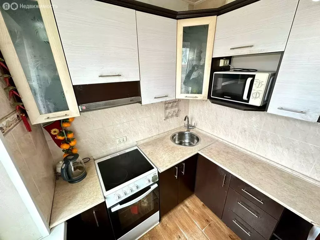 2-комнатная квартира: Владивосток, улица Пацаева, 3 (48.4 м) - Фото 1