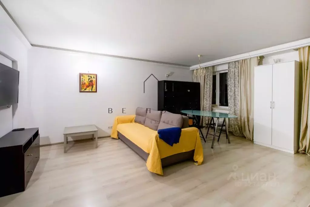 3-к кв. Санкт-Петербург ул. Кораблестроителей, 39Г (71.0 м) - Фото 1