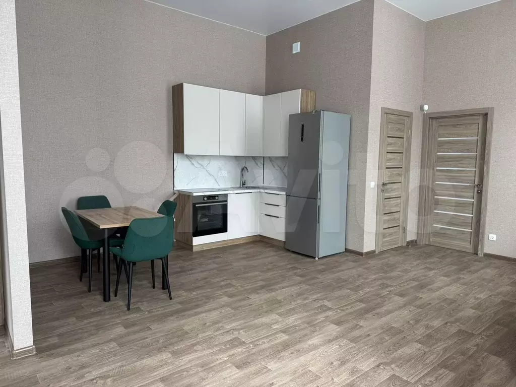 2-к. квартира, 62 м, 1/10 эт. - Фото 1