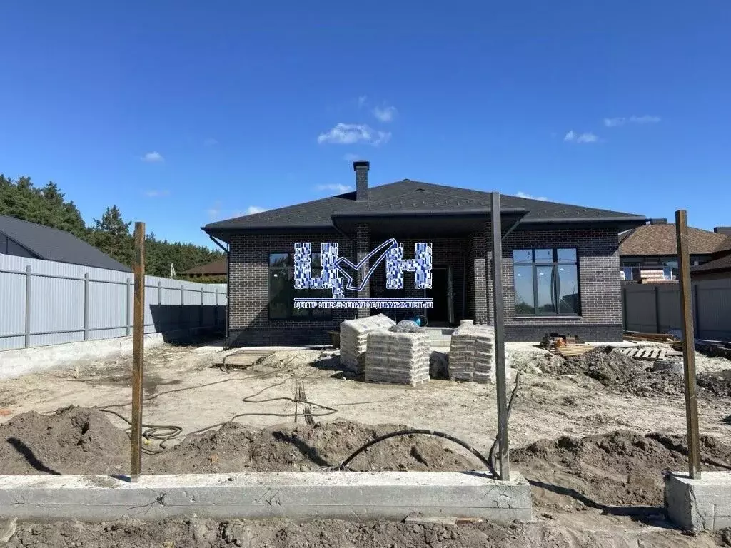 Дом в Курская область, Курский район, Моковский сельсовет, д. Духовец ... - Фото 0