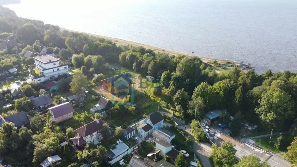 Участок в Ленинградская область, Ломоносовский район, Лебяженское ... - Фото 0