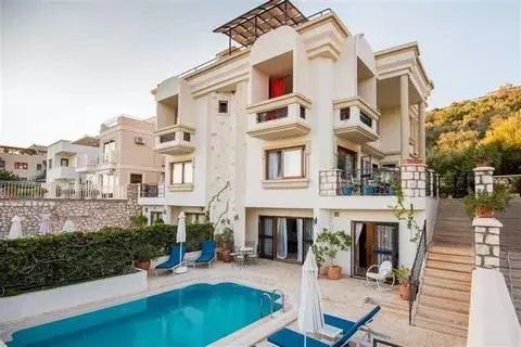 Superb 4 Bedroom Villa in Kalkan Turkey - Фото 0