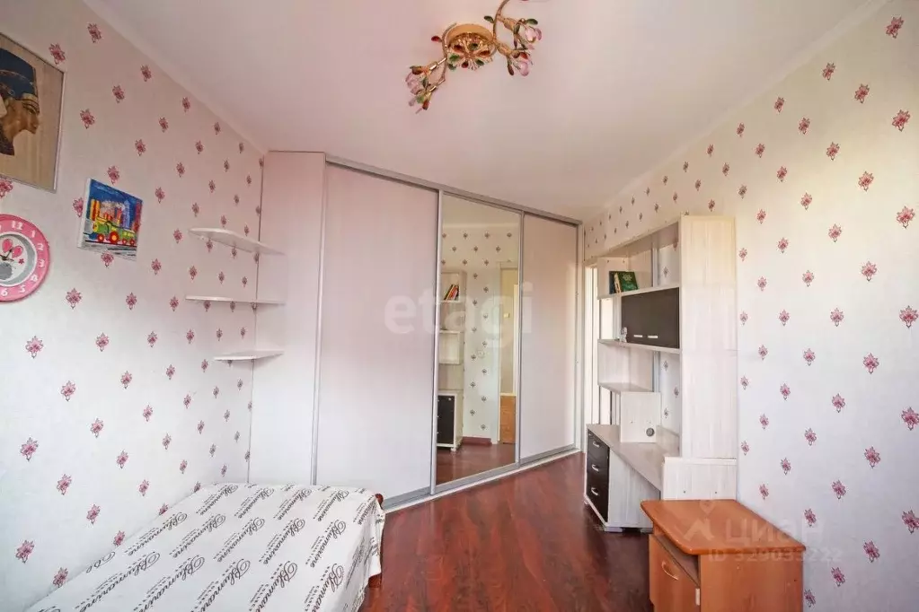 3-к кв. Ямало-Ненецкий АО, Новый Уренгой 2-й мкр, ул. ... - Фото 1