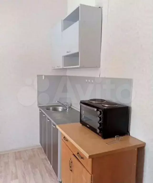 1-к. квартира, 40 м, 3/3 эт. - Фото 0