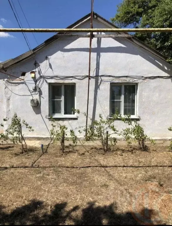 Дом в Крым, Раздольненский район, Березовское с/пос, с. Березовка ул. ... - Фото 1