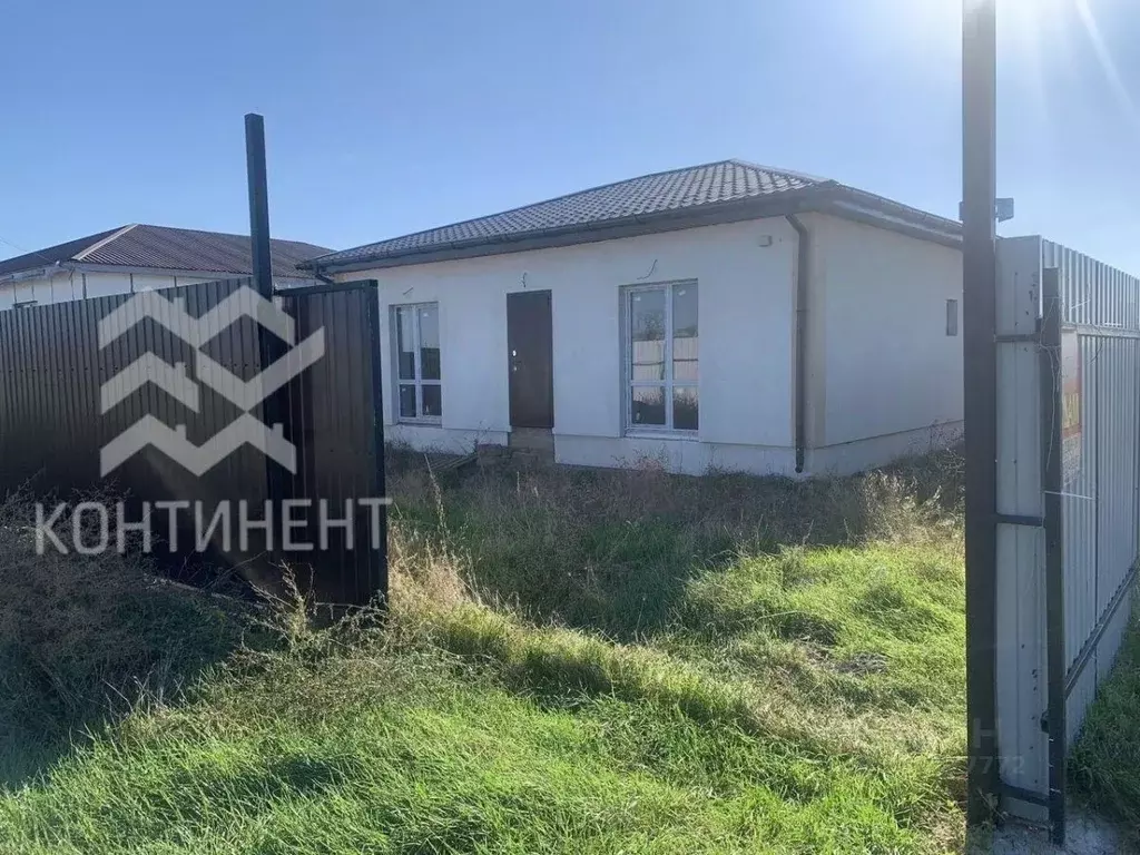 Дом в Крым, Сакский район, Лесновское с/пос, с. Владимировка ул. ... - Фото 2